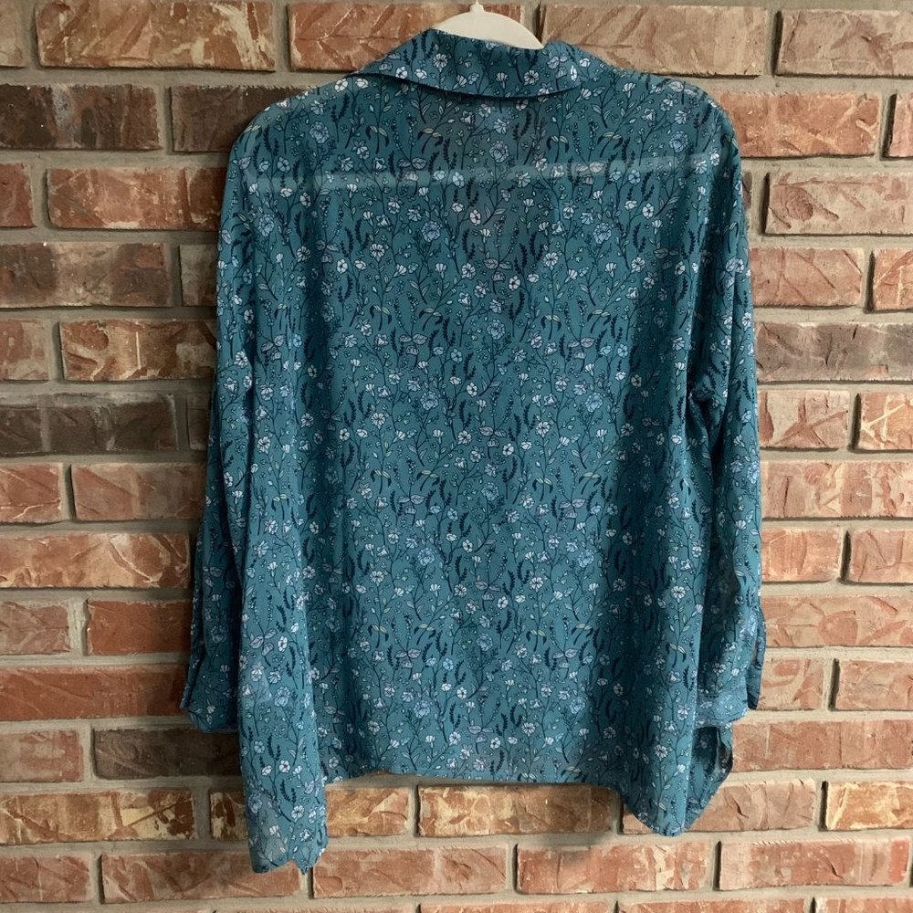 CAbi Chase Field of Flowers X-Small Sheer Long Sleeve V-Neck Blouse EUC - Picture 3 of 13